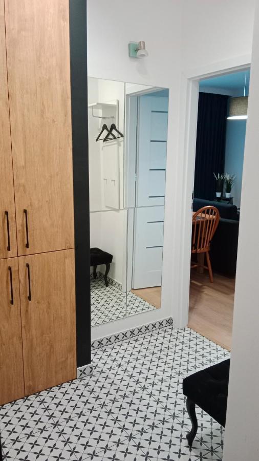 Apartament Dwupokojowy Ostrowiec Świętokrzyski 외부 사진