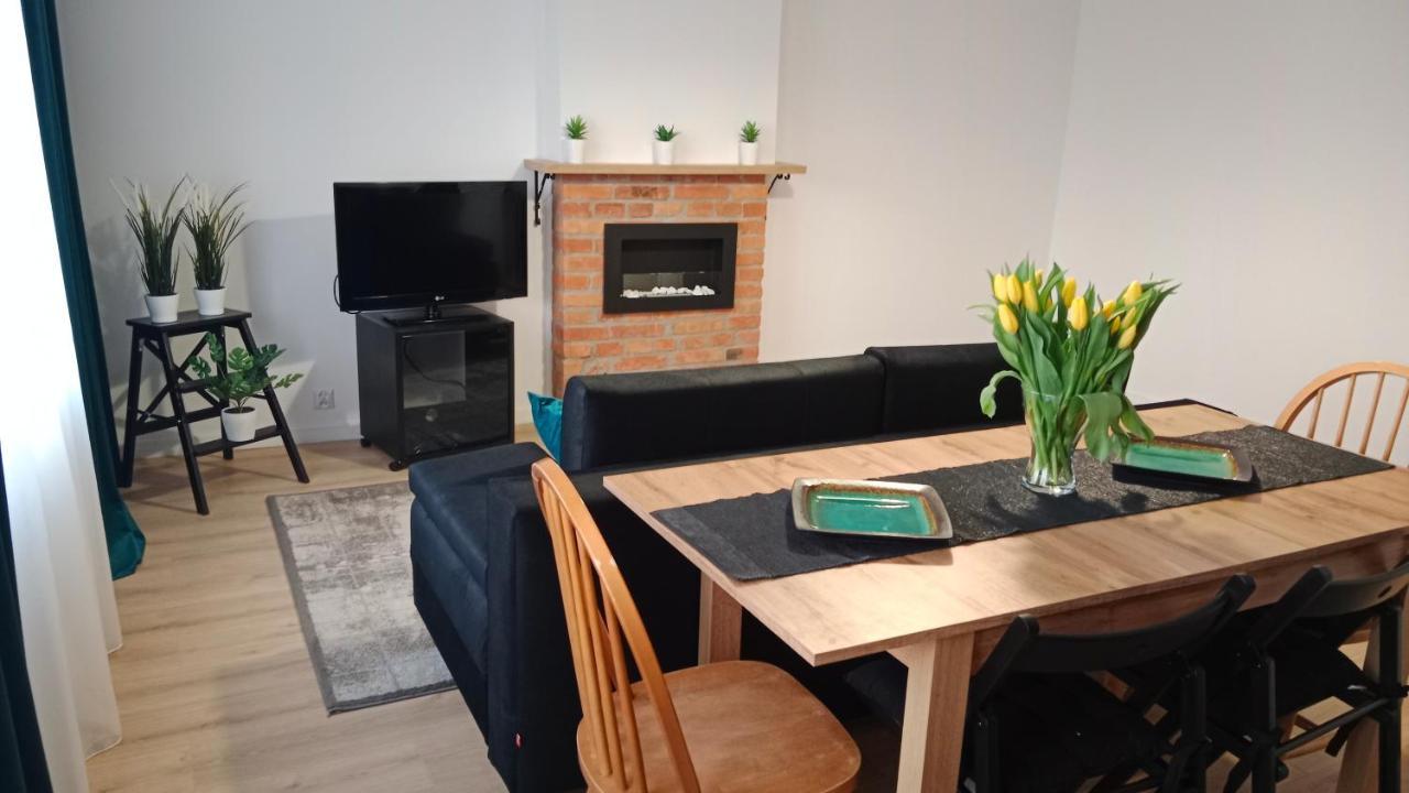 Apartament Dwupokojowy Ostrowiec Świętokrzyski 외부 사진
